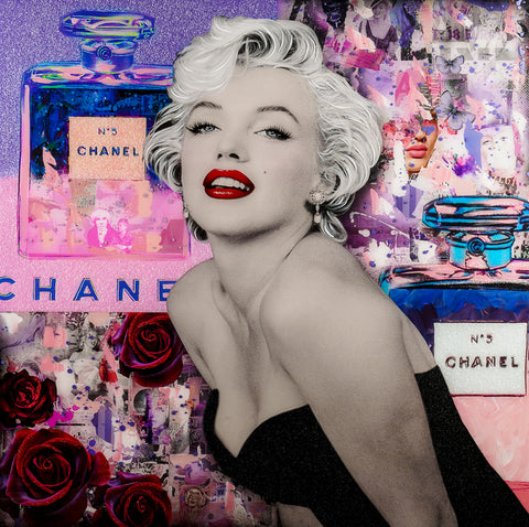 Marilyn - The Scent of Roses